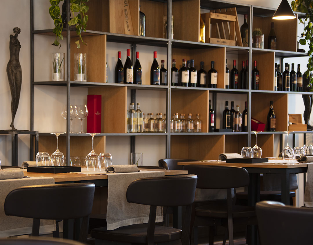 Prenota la tua cena da Osteria Vialarga.